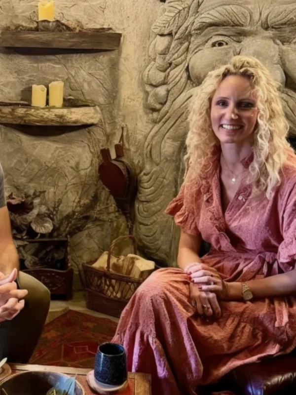 Suzannah Lipscomb at Cedar Hollow