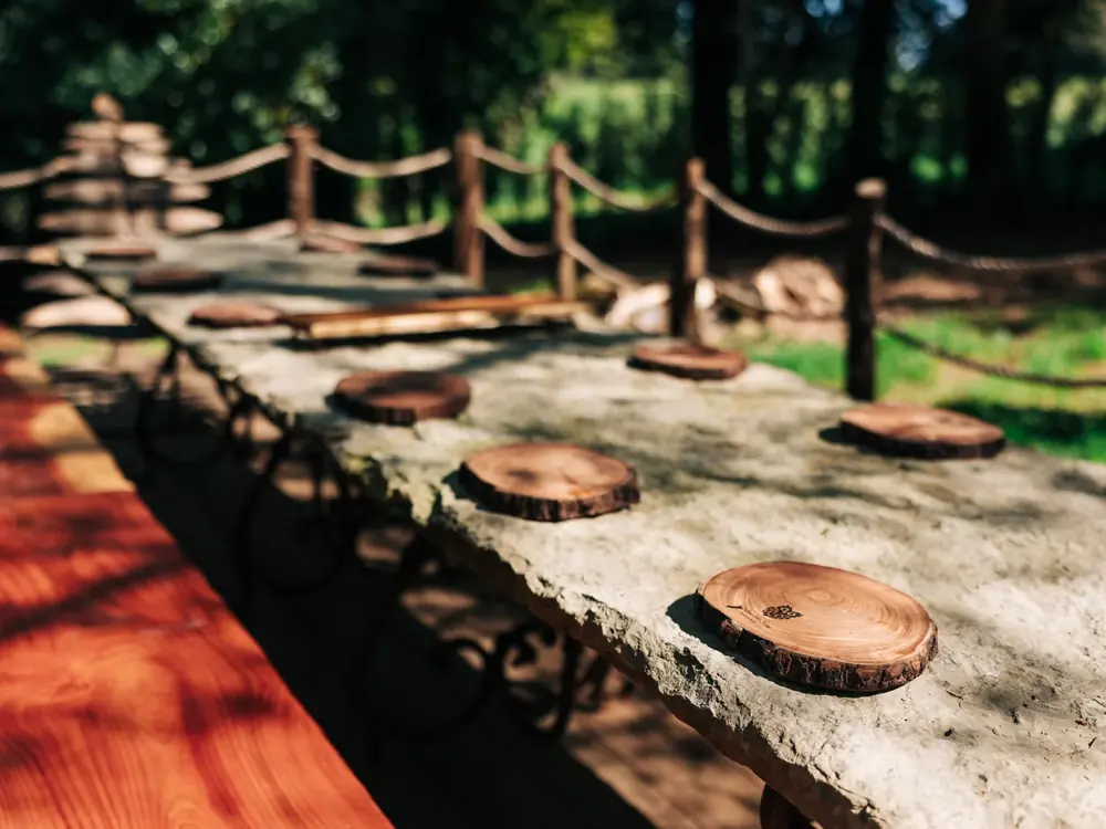 The Stone Table at Cedar Hollow Oxford, 2 of 8