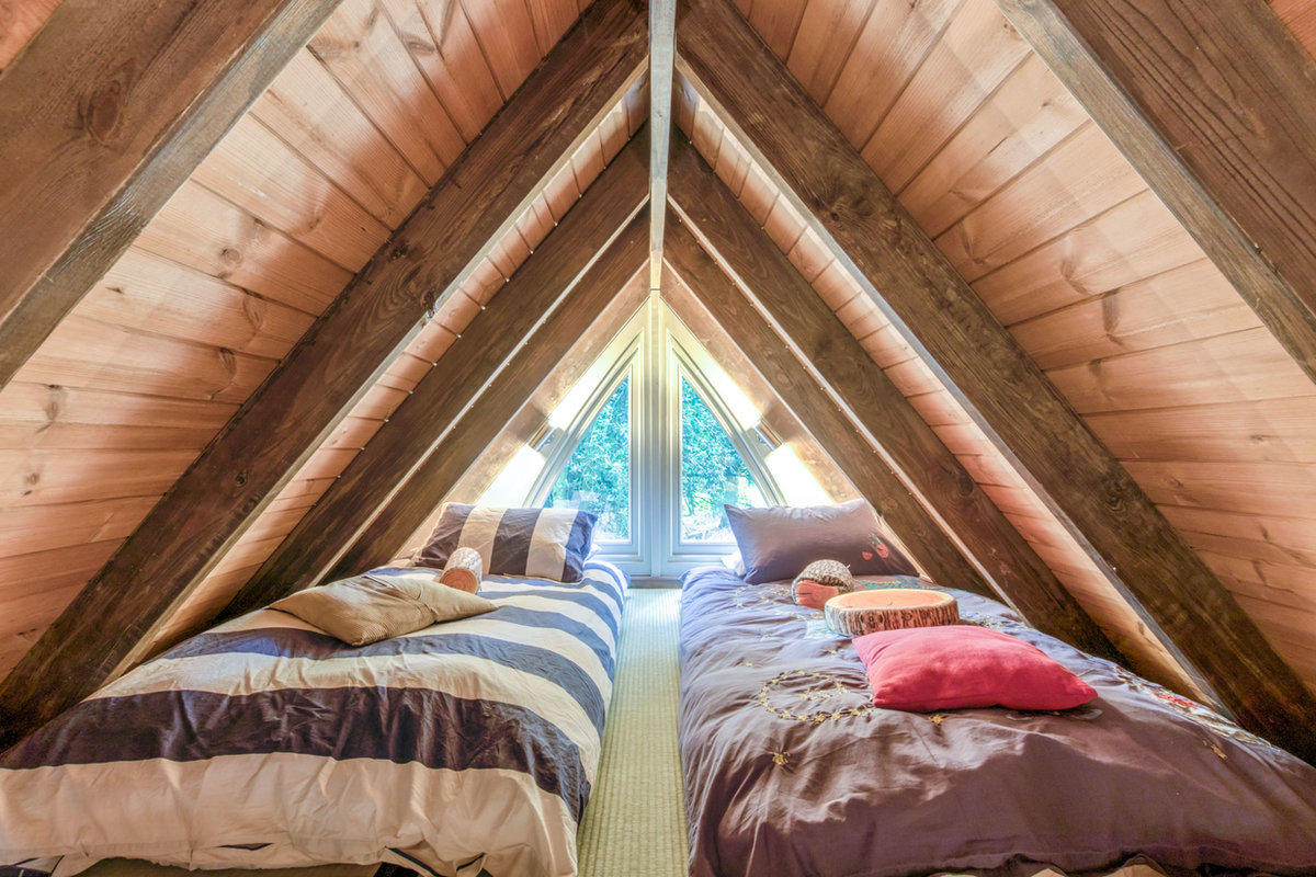 The Cedar Hollow Treehouse, photo 7 of 12